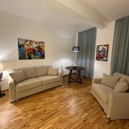 House Of The Sun In Trastevere Apartament *