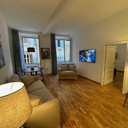Apartament House Of The Sun In Trastevere Rzym